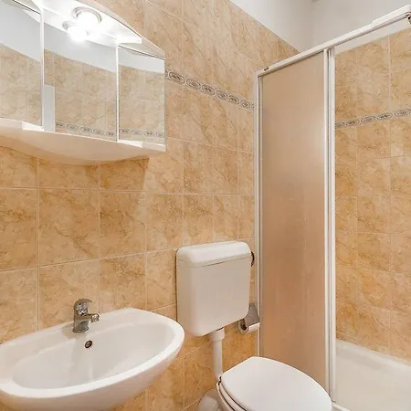 Cukon Apartment