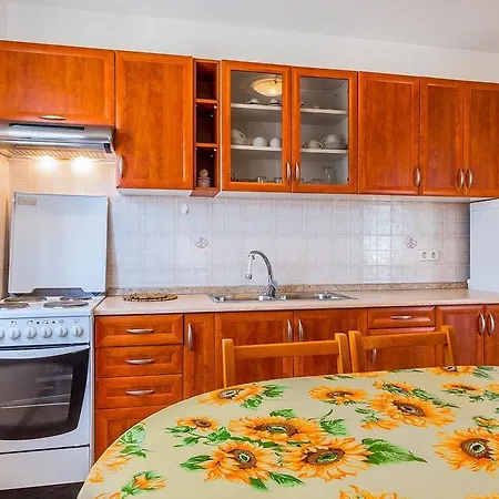 Cukon Apartment *
