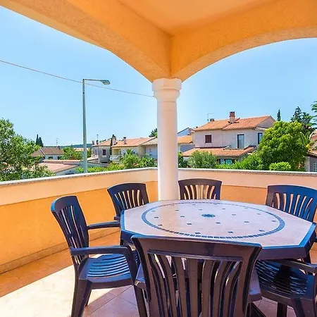 Apartment Cukon *